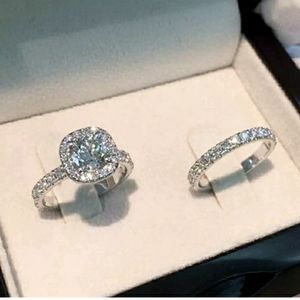 White Sapphire 925 Silver ring set